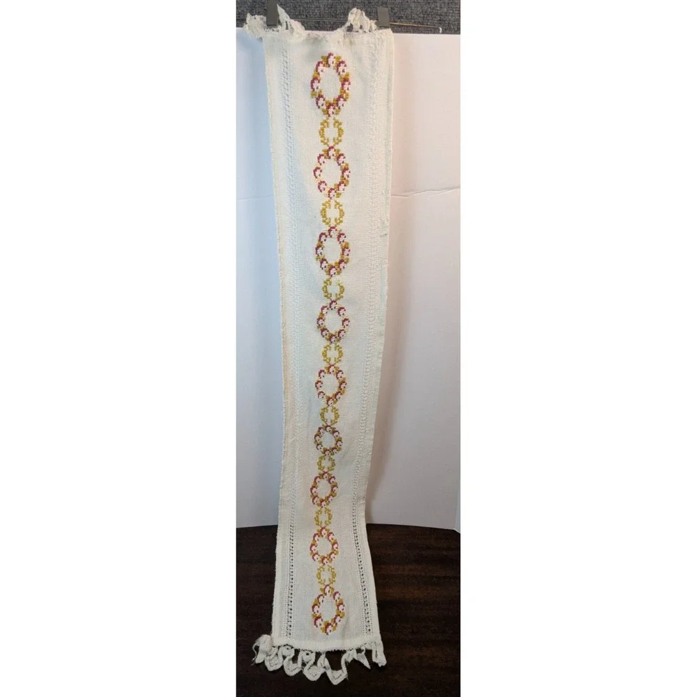 Vintage Linen Crochet Doily Table Runner Lot Cutter Craft Upcycle Embroidery